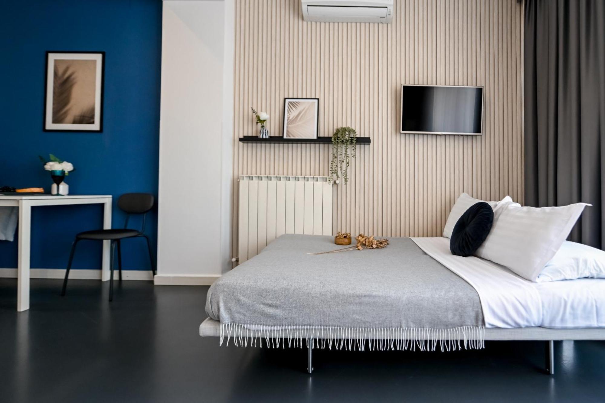 Urban Elegance - Stylish Central Accommodation Bukarest Zimmer foto