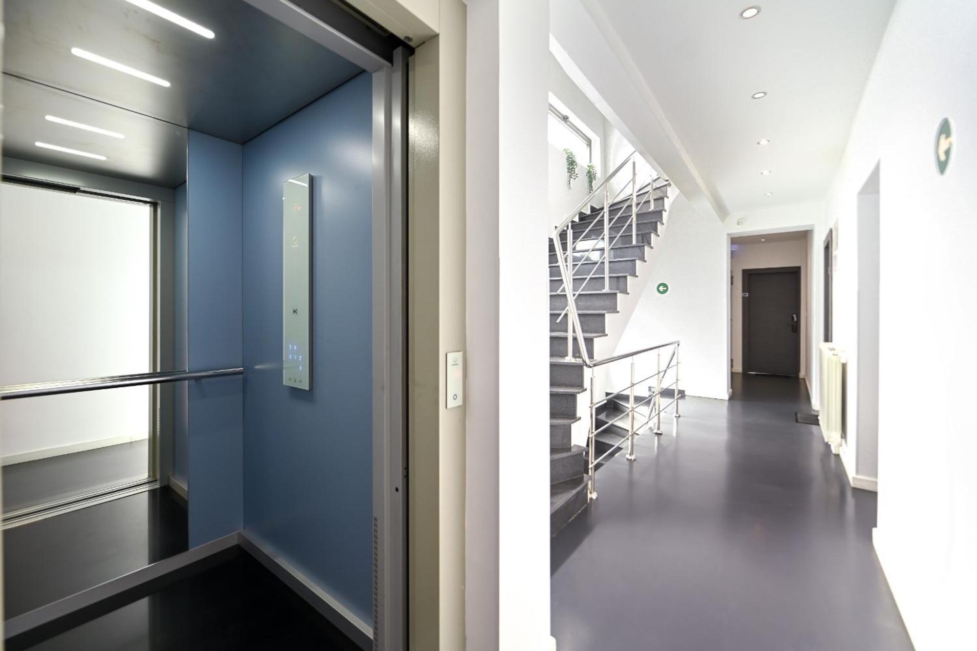 Urban Elegance - Stylish Central Accommodation Bukarest Exterior foto